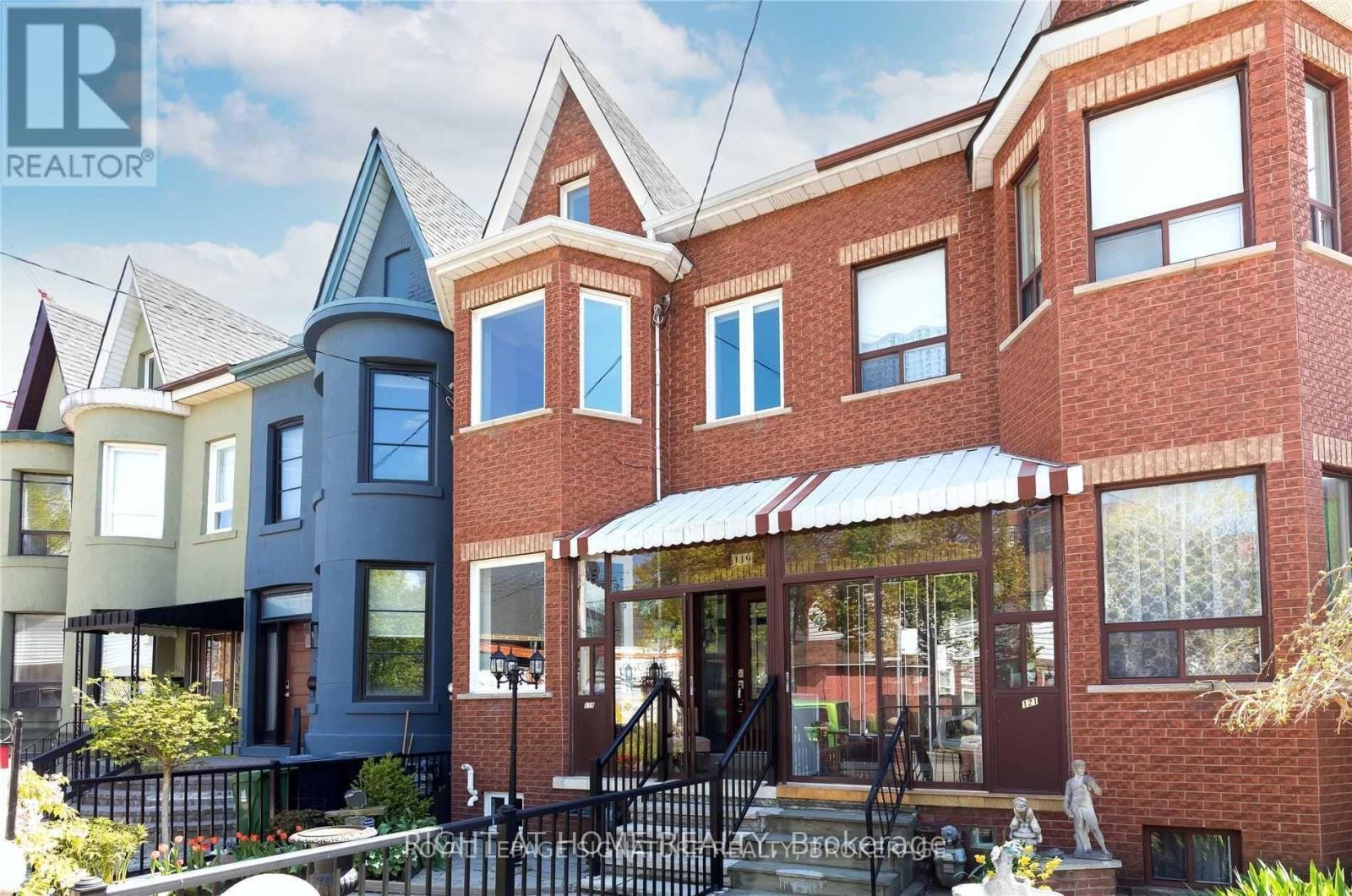 119 NIAGARA STREET, Toronto, Ontario