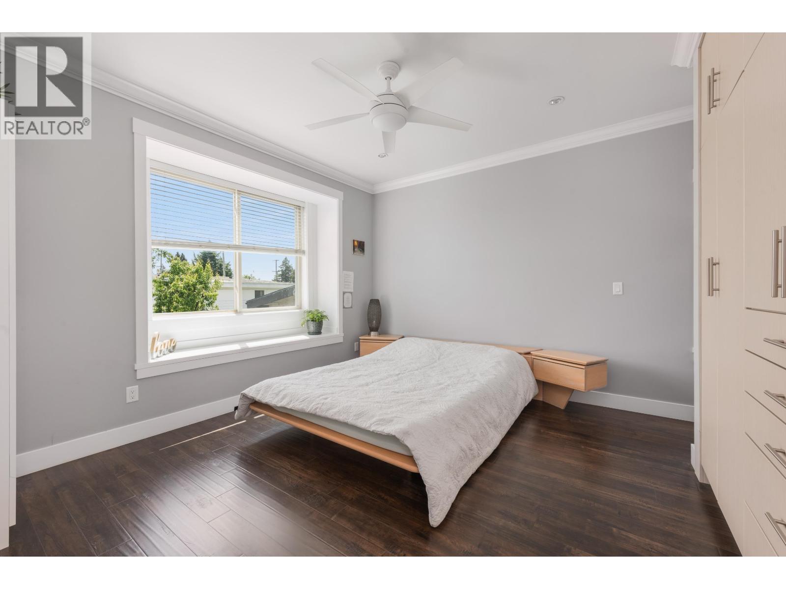 7348 11th Avenue, Burnaby, British Columbia  V3N 2N1 - Photo 11 - R3130748