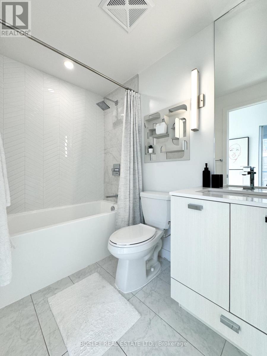 1313 - 10 De Boers Drive, Toronto, Ontario  M3J 0L6 - Photo 20 - W13225884