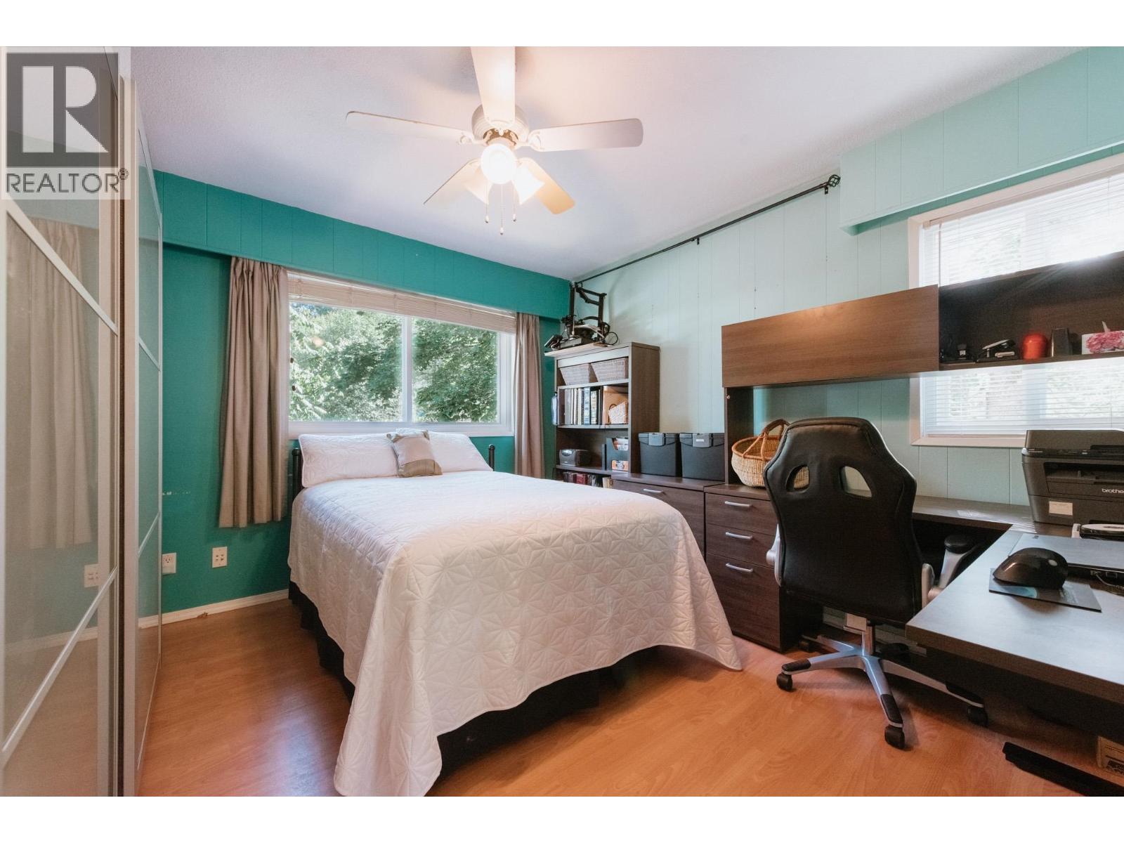 934 Davis Road, Gibsons, British Columbia  V0N 1V8 - Photo 18 - R3130658