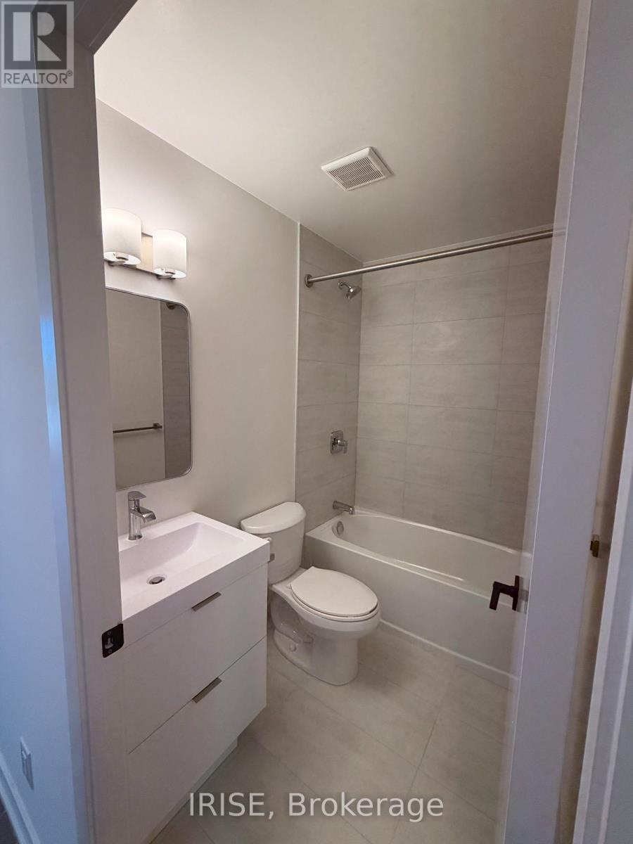707 - 33 ERIE AVENUE - Photo 7