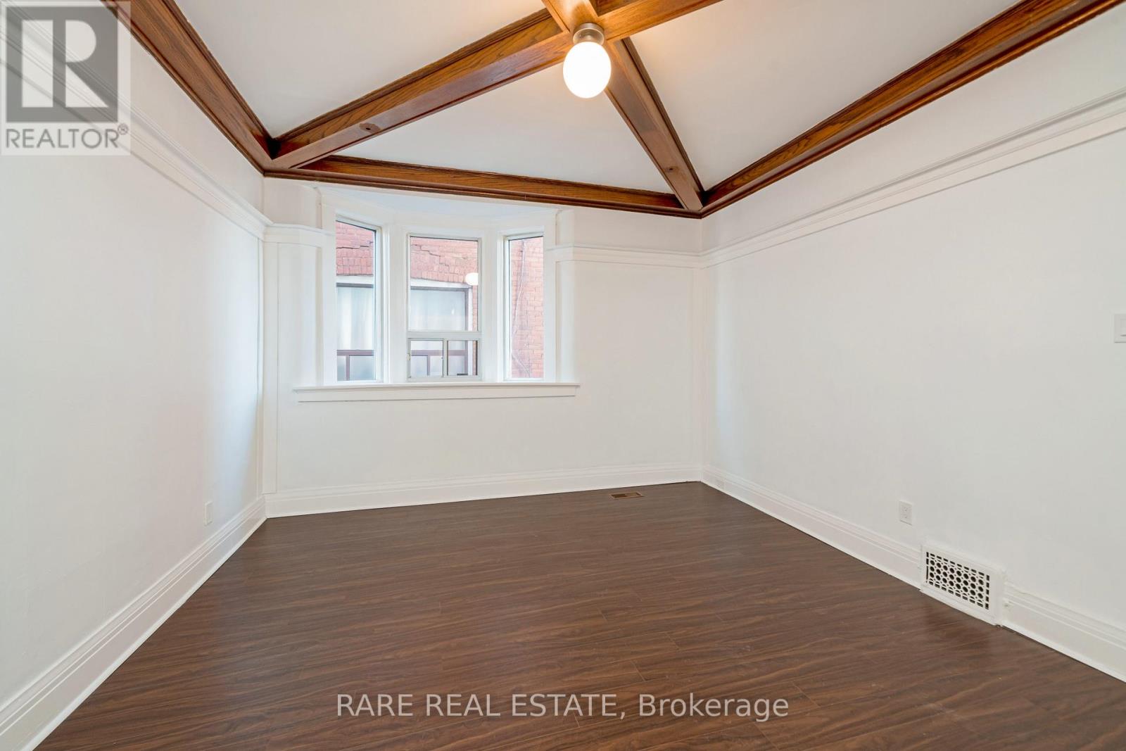 216 Oakwood Avenue, Toronto, Ontario  M6E 2V4 - Photo 5 - C13223378