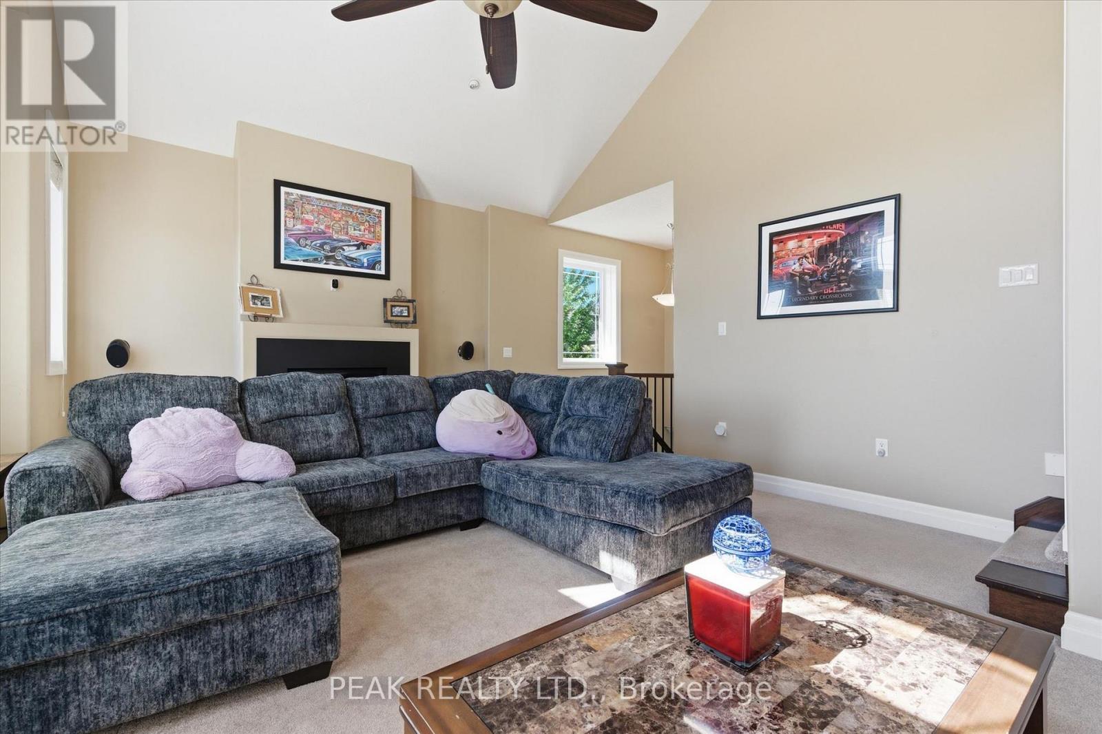 901 Valebrook Court, Kitchener, Ontario  N2A 0E5 - Photo 15 - X13221236