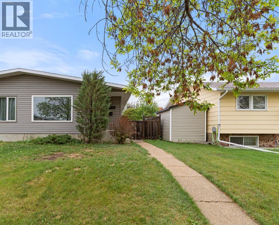 4303a 65 Street, Camrose, Alberta  T4V 3M5 - Photo 1 - A2302287