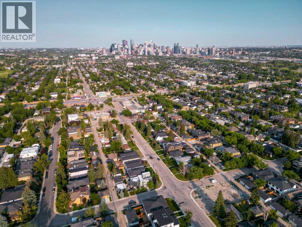 2716 3 Avenue NW, Calgary, Alberta  T2N 0L7 - Photo 9 - A2280534