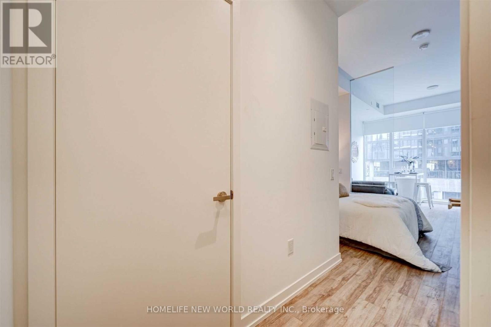 909 - 77 Shuter Street, Toronto, Ontario  M5B 0B8 - Photo 7 - C13225908