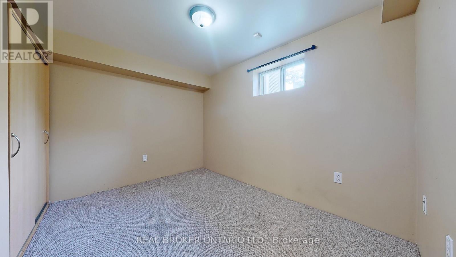 351 Taylor Mills Drive N, Richmond Hill, Ontario  L4C 2T8 - Photo 7 - N13225918