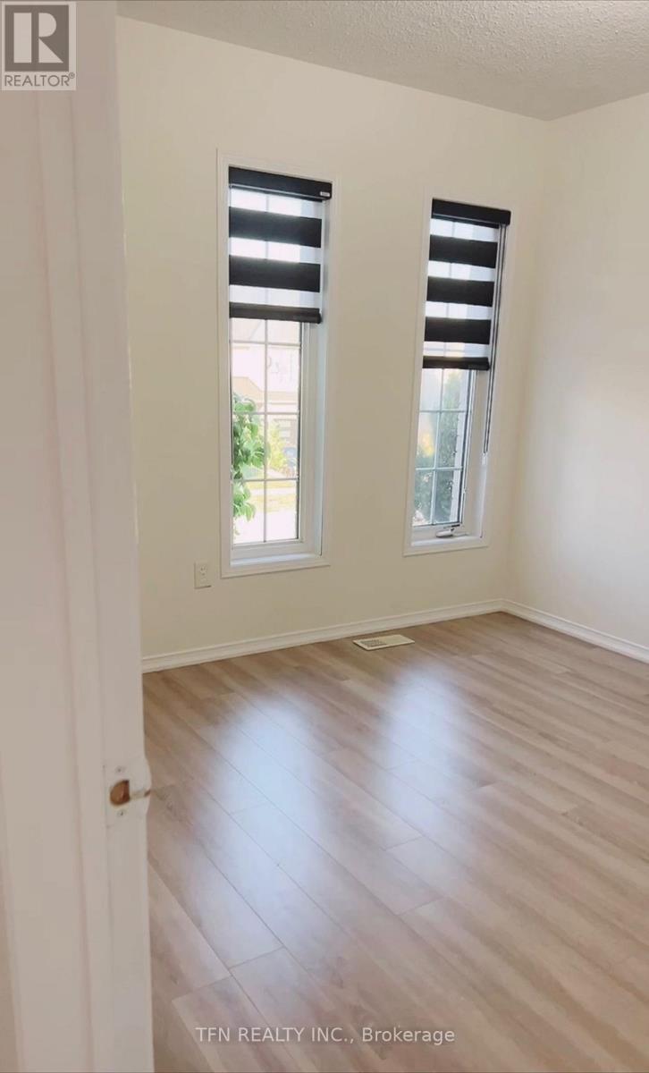 5846 Delle Donne Drive, Mississauga, Ontario  L5M 6R8 - Photo 19 - W13225896