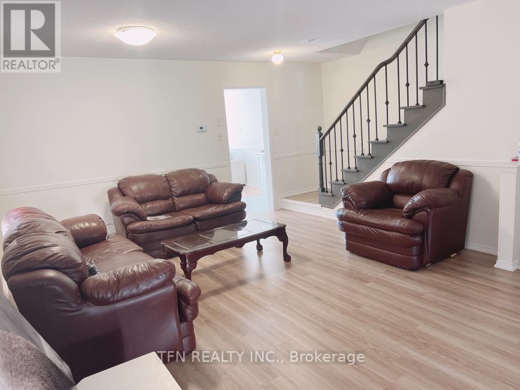 5846 Delle Donne Drive, Mississauga, Ontario  L5M 6R8 - Photo 8 - W13225896