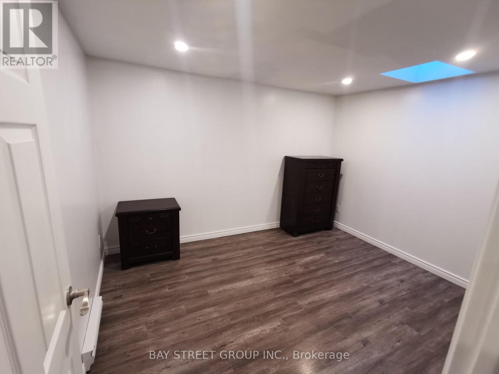 2nd Flr - 1546 Jane Street, Toronto, Ontario  M9N 2R5 - Photo 10 - W13225902
