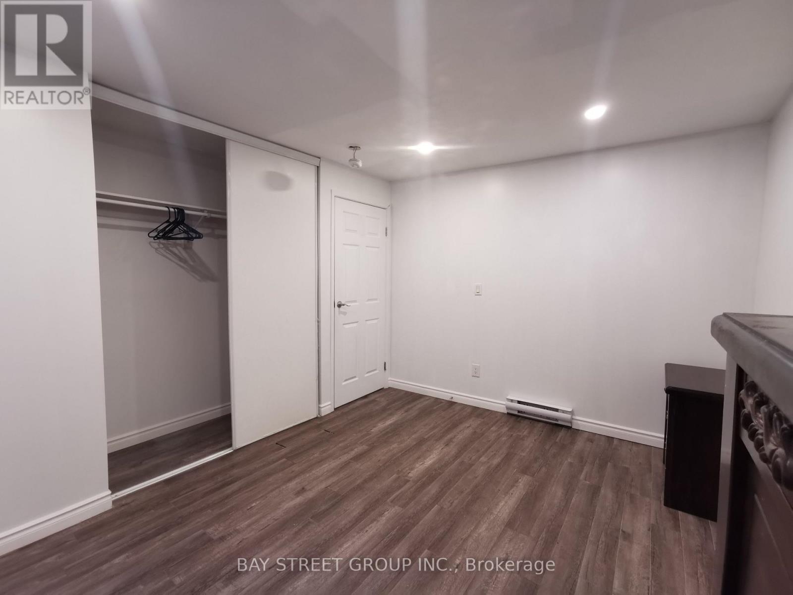 2nd Flr - 1546 Jane Street, Toronto, Ontario  M9N 2R5 - Photo 11 - W13225902