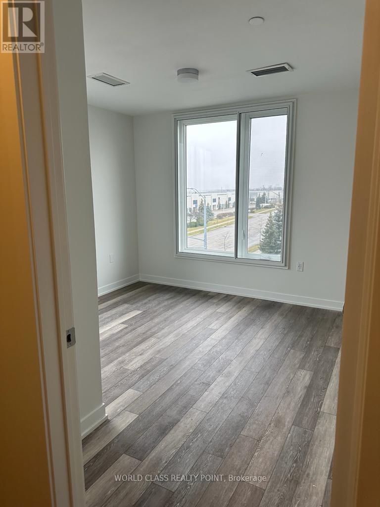 422 - 3401 Ridgeway Drive, Mississauga, Ontario  L5L 0B9 - Photo 3 - W13225922