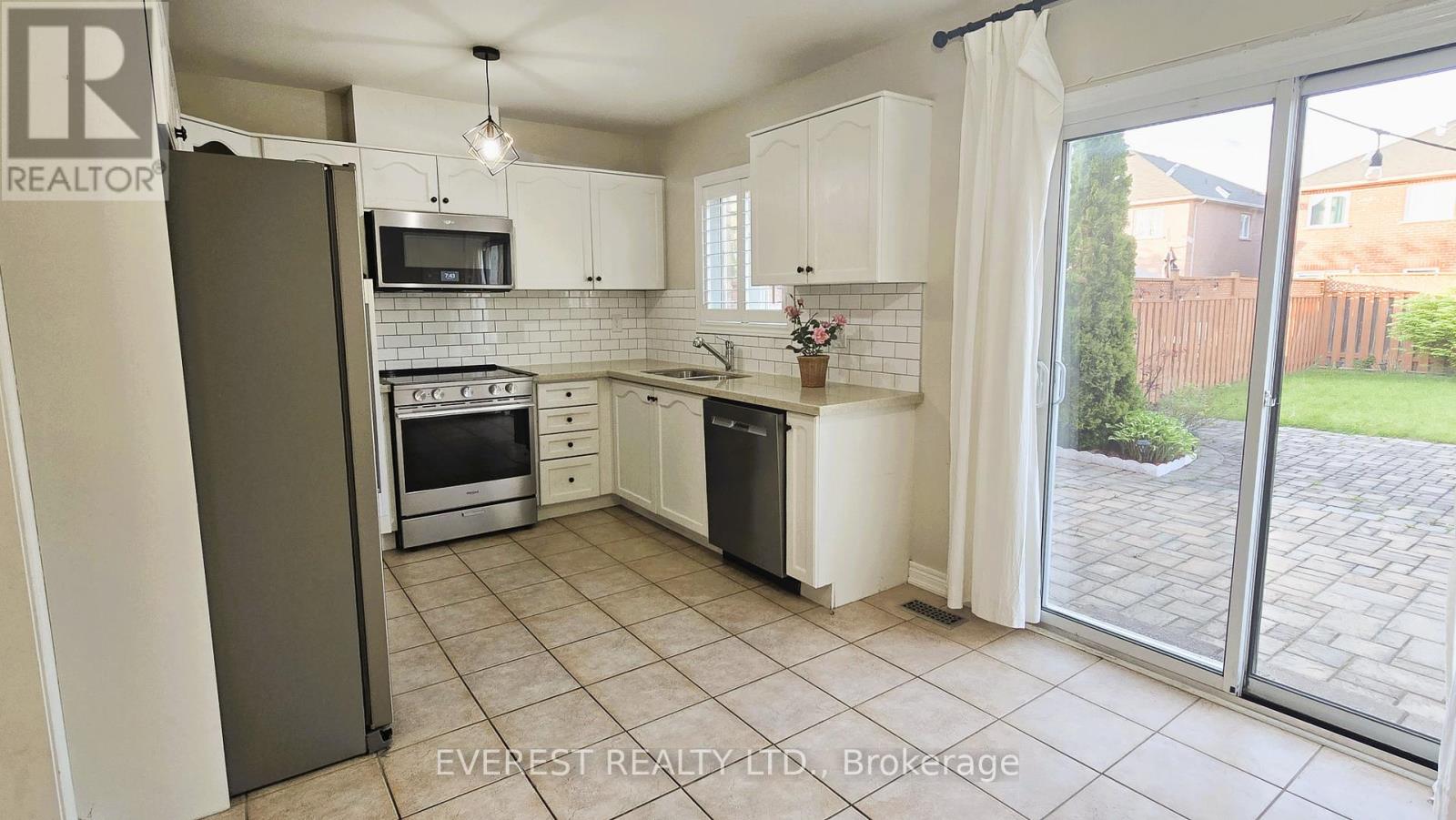 7285 Gagliano Drive, Mississauga, Ontario  L5W 1X3 - Photo 34 - W13225956
