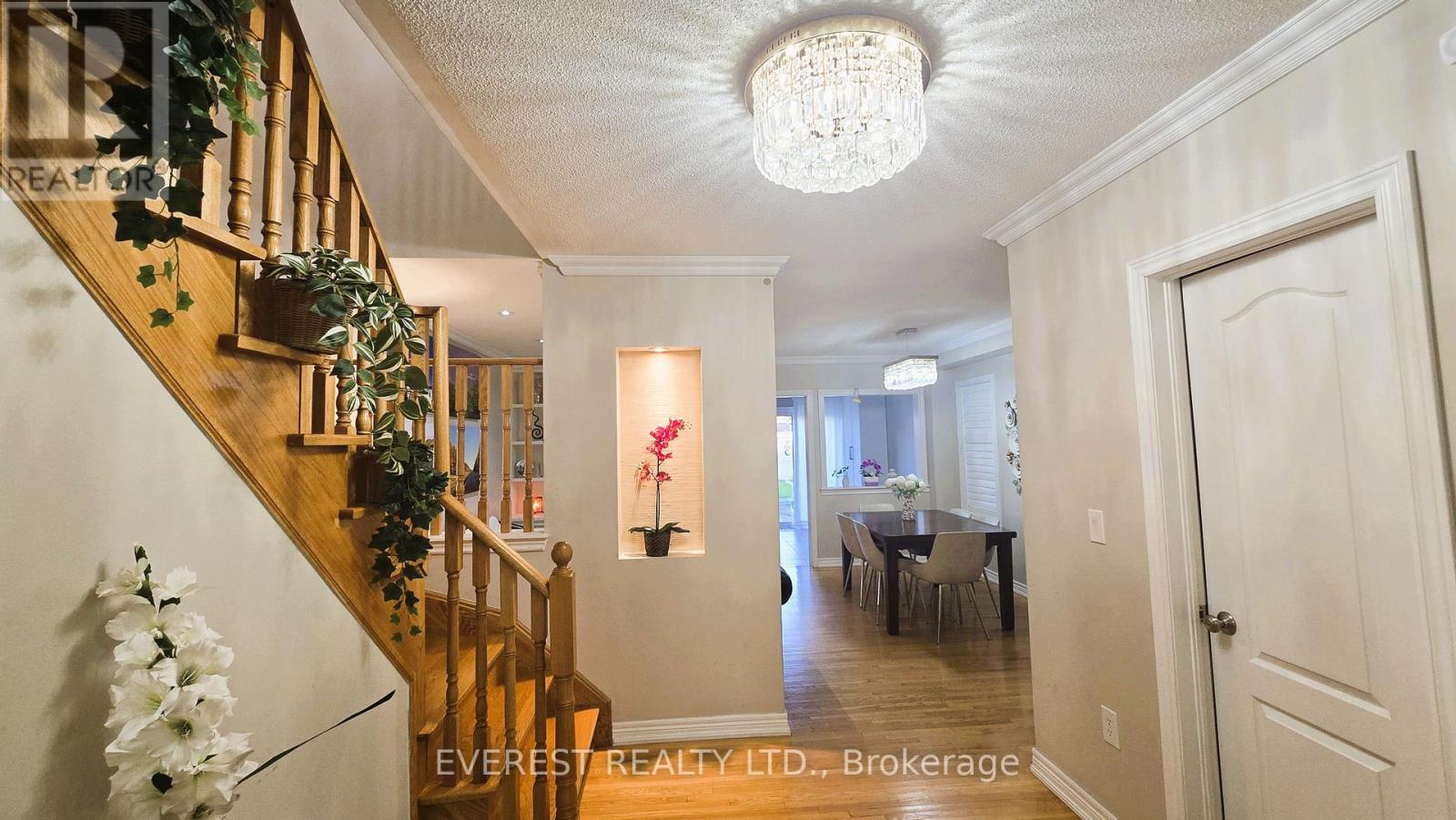 7285 Gagliano Drive, Mississauga, Ontario  L5W 1X3 - Photo 6 - W13225956