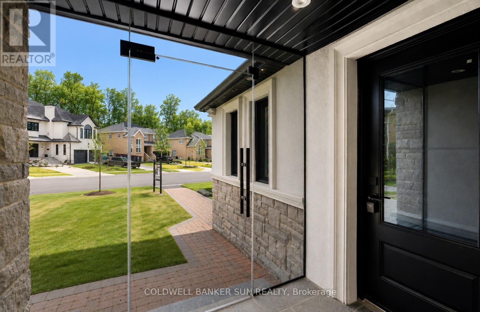 34 Previn Court, New Tecumseth, Ontario  L9R 1N8 - Photo 6 - N13222220