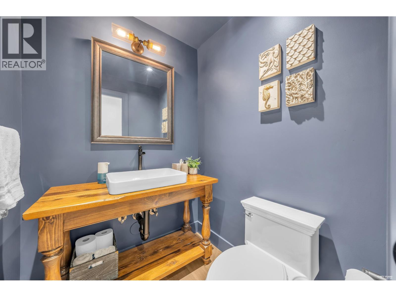 2270 Ennerdale Road, North Vancouver, British Columbia  V7J 3N4 - Photo 18 - R3130402