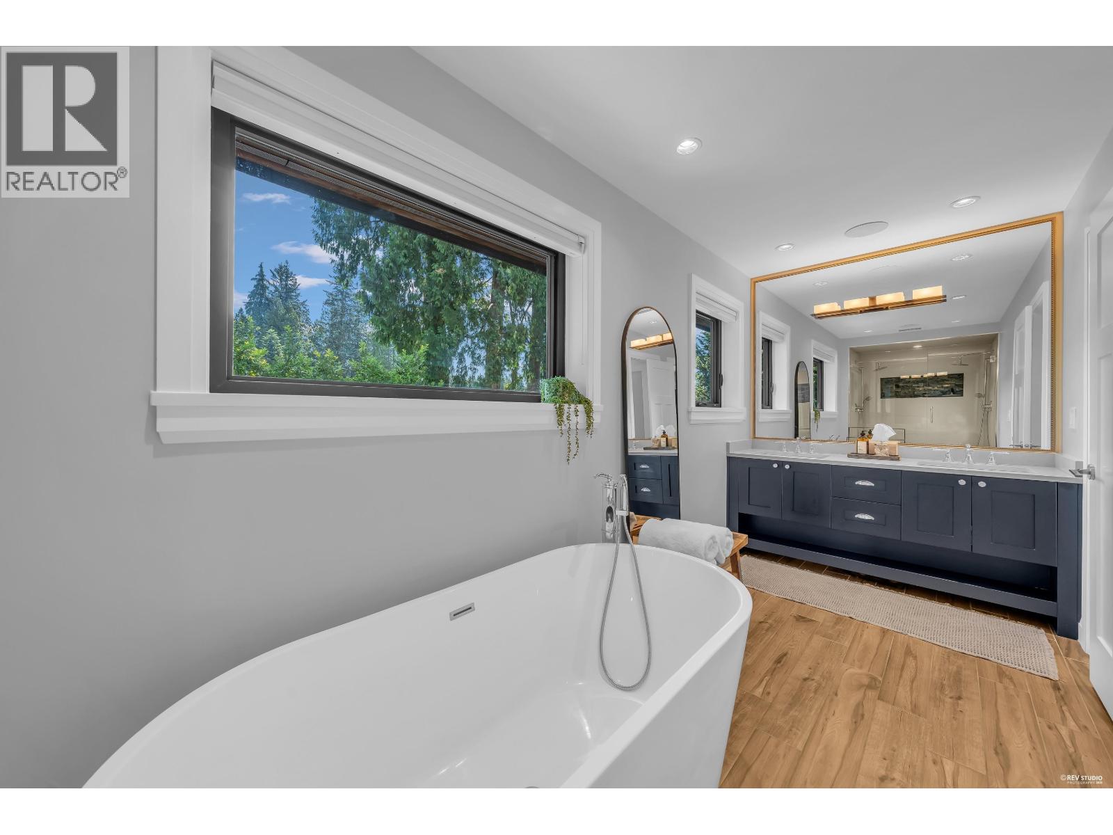 2270 Ennerdale Road, North Vancouver, British Columbia  V7J 3N4 - Photo 22 - R3130402