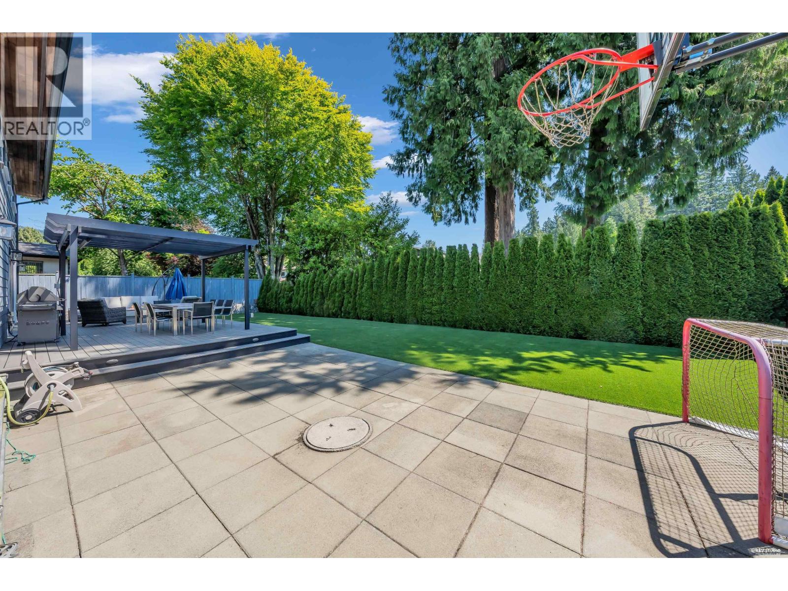 2270 Ennerdale Road, North Vancouver, British Columbia  V7J 3N4 - Photo 39 - R3130402