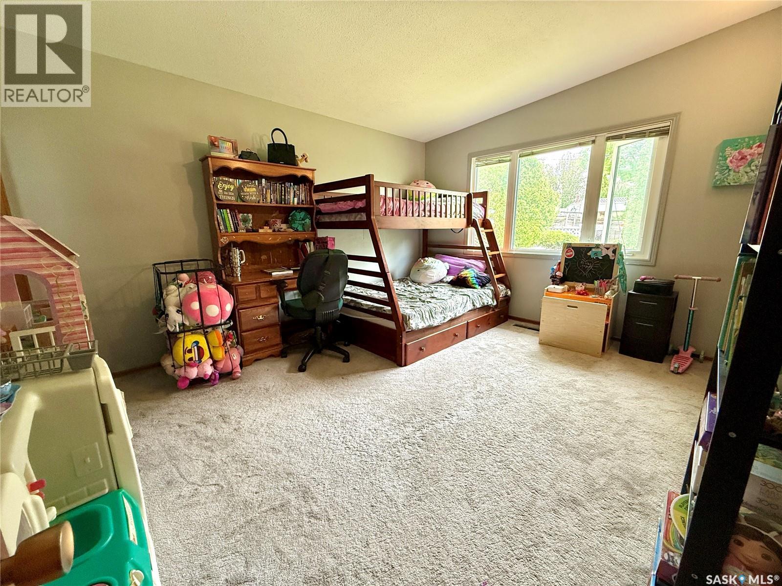 522 100th Street, North Battleford, Saskatchewan  S9A 0T4 - Photo 12 - SK037875