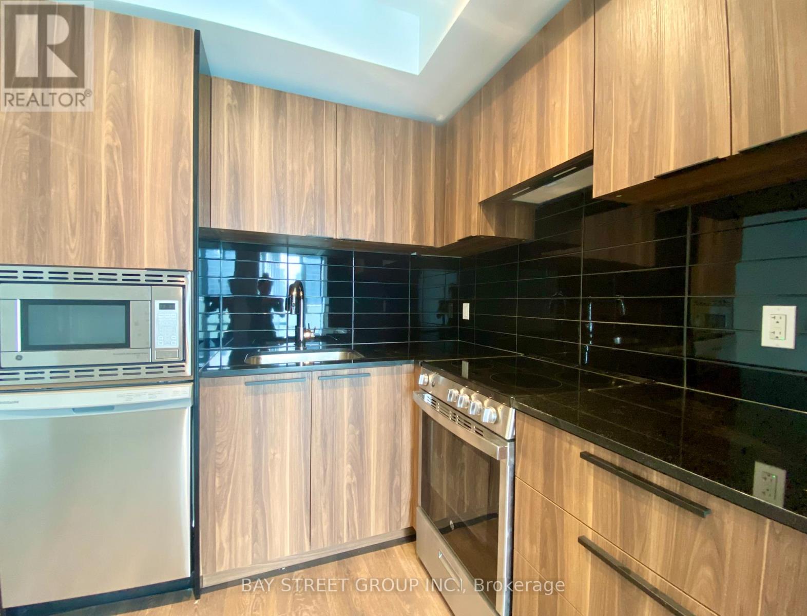 2709 - 501 Yonge Street, Toronto, Ontario  M4Y 0G8 - Photo 7 - C13225986