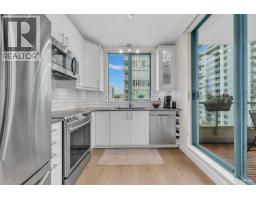 801 140 E 14 STREET, North Vancouver, British Columbia