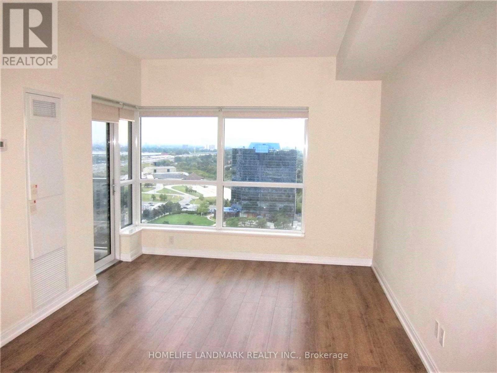 2216 - 181 Village Green Square, Toronto, Ontario  M1S 0K6 - Photo 3 - E13225978