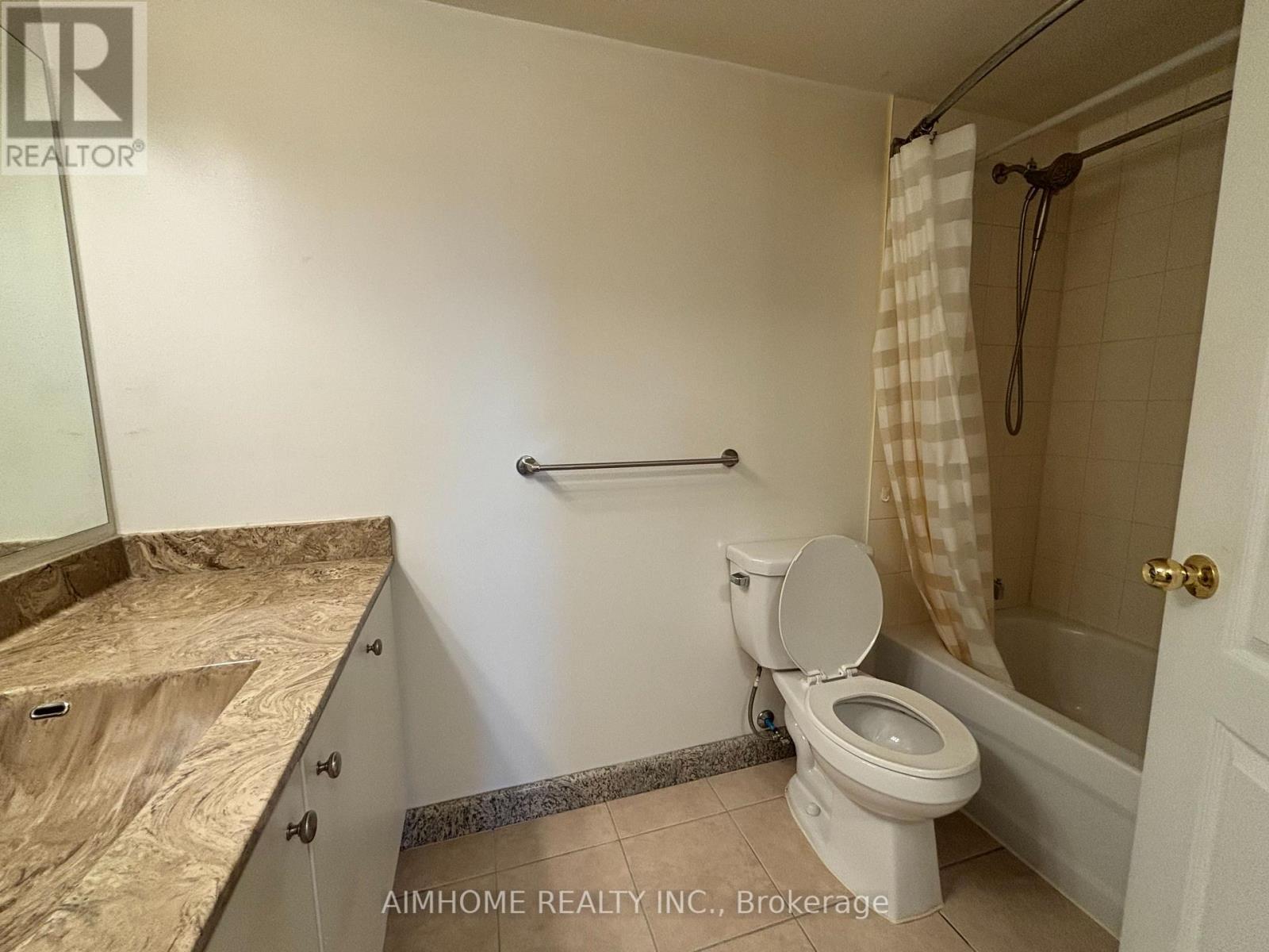 720 - 4600 Steeles Avenue E, Markham, Ontario  L3R 5J1 - Photo 12 - N13225982