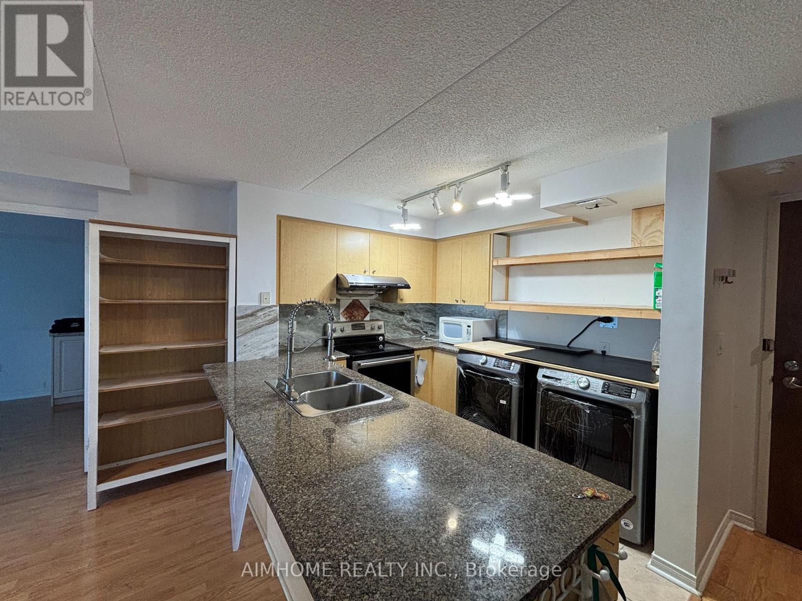 720 - 4600 Steeles Avenue E, Markham, Ontario  L3R 5J1 - Photo 6 - N13225982