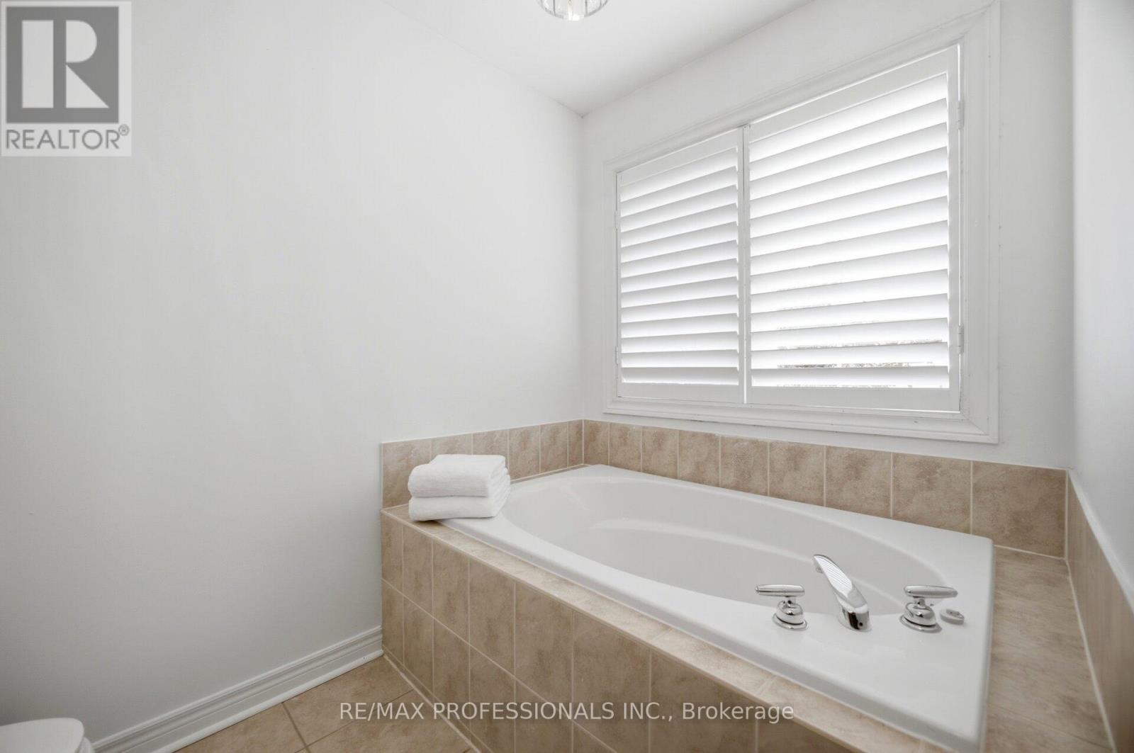 3863 Passway Road, Mississauga, Ontario  L5N 8N9 - Photo 27 - W13225472