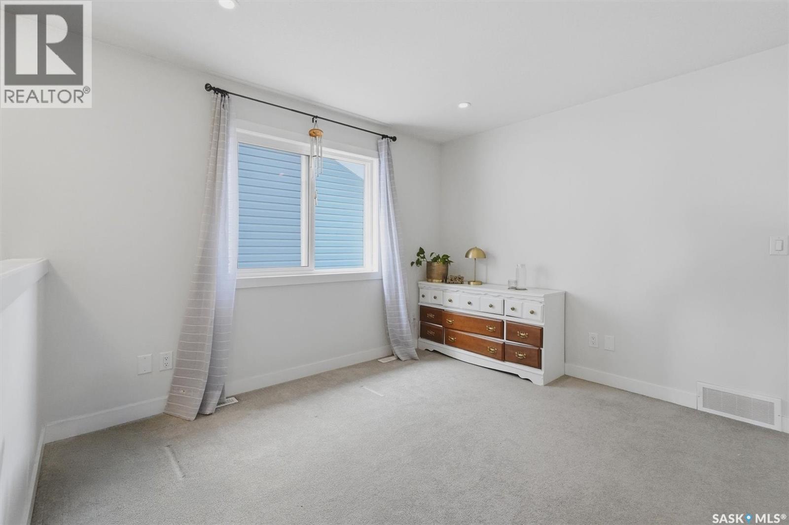 259 Skopik Crescent, Saskatoon, Saskatchewan  S7V 0N4 - Photo 24 - SK037361