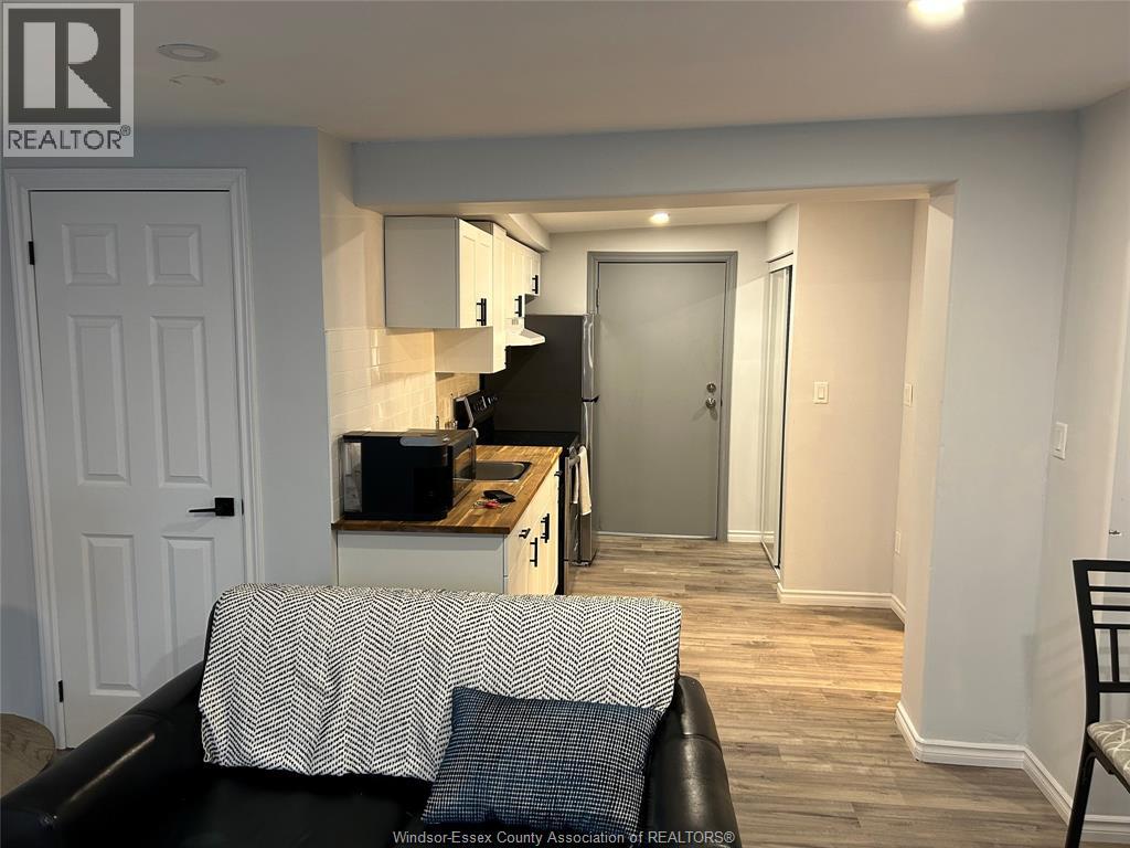 493 University Avenue West Unit# 3, Windsor, Ontario  N9A 5P9 - Photo 2 - 26007997
