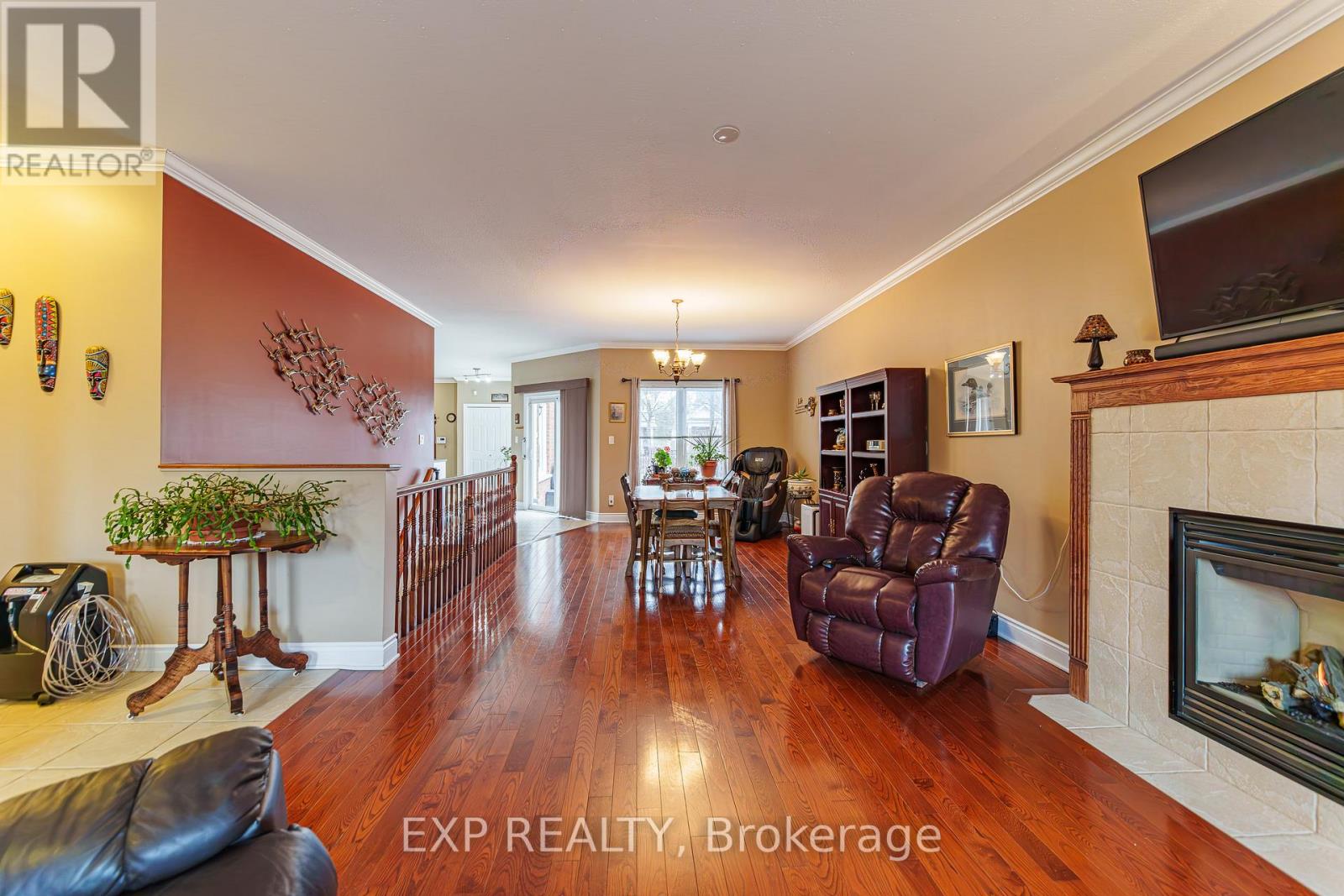 1496 Queensdale Avenue, Ottawa, Ontario  K1T 4G3 - Photo 3 - X13226016