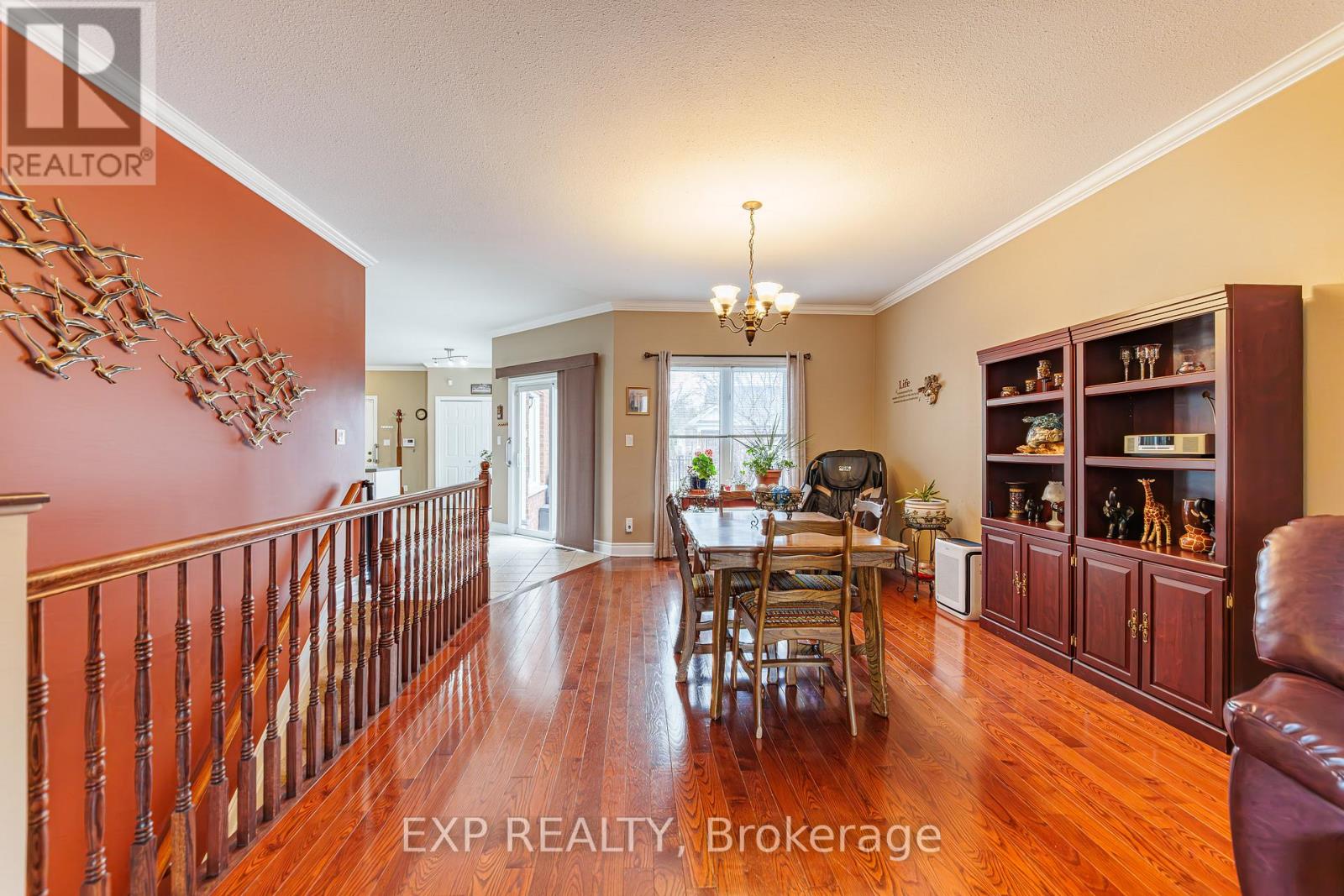 1496 Queensdale Avenue, Ottawa, Ontario  K1T 4G3 - Photo 5 - X13226016