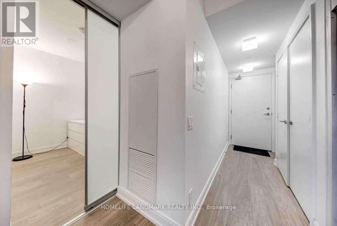 3815 - 181 Dundas Street E, Toronto, Ontario  M5A 0N5 - Photo 2 - C13226032