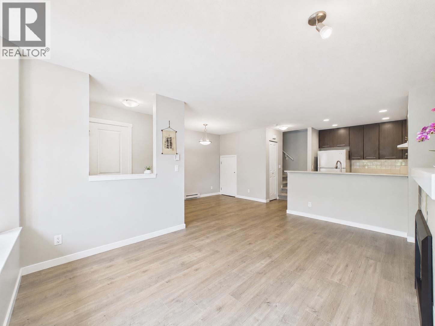 10 7370 Stride Avenue, Burnaby, British Columbia  V3N 5E6 - Photo 14 - R3130706