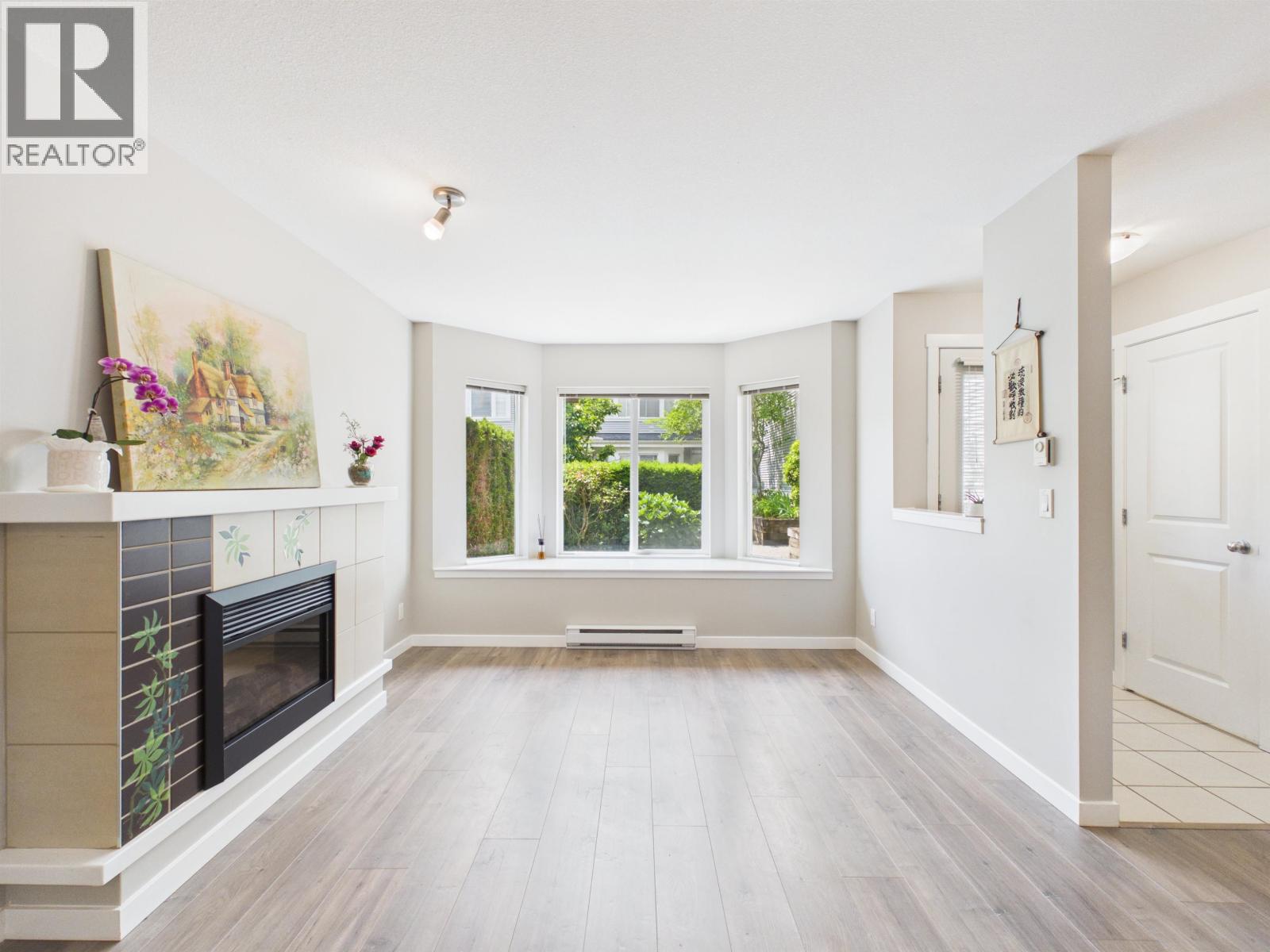 10 7370 Stride Avenue, Burnaby, British Columbia  V3N 5E6 - Photo 5 - R3130706