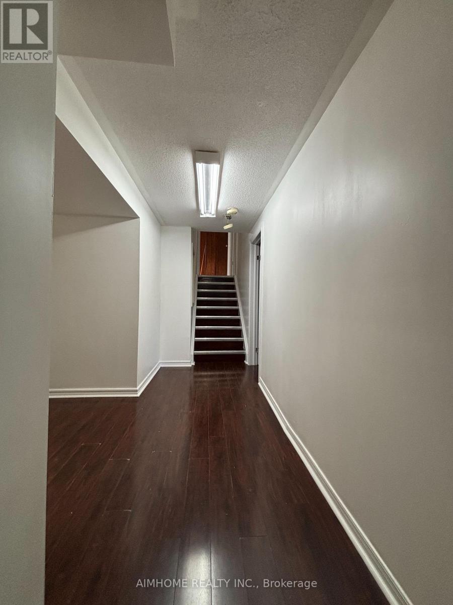 94 Broomfield Drive, Toronto, Ontario  M1S 2W1 - Photo 7 - E13226018