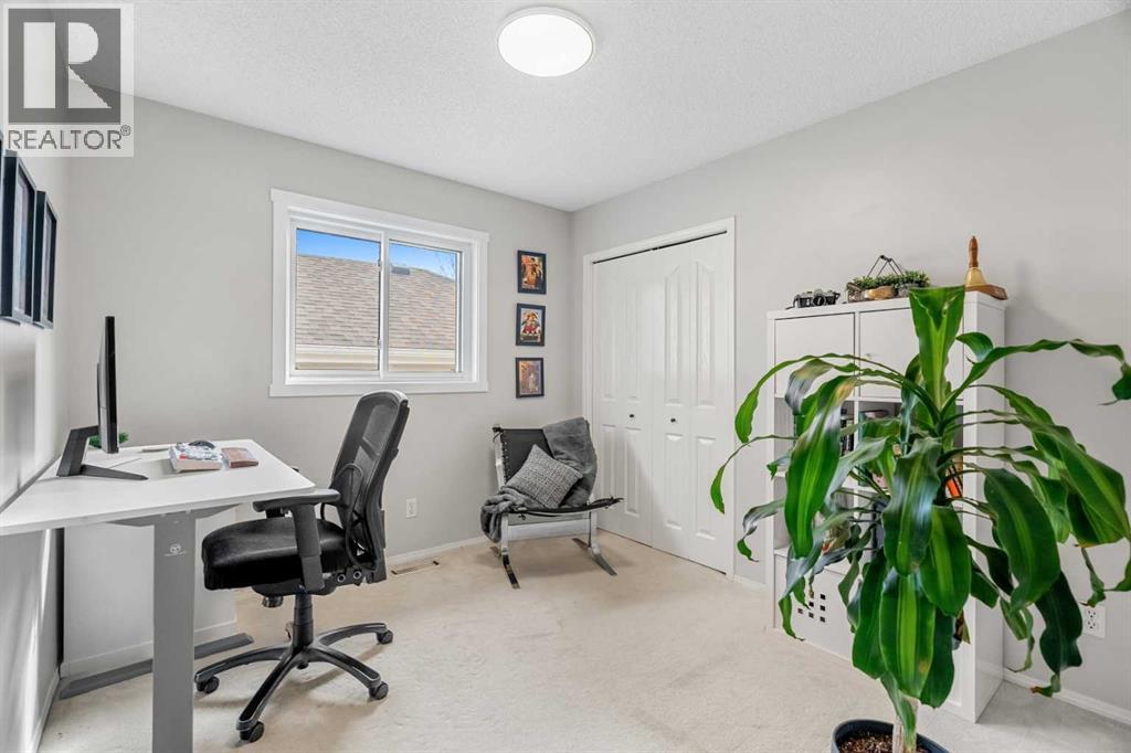 94 Edgebrook Heights NW, Calgary, Alberta  T3A 5M5 - Photo 29 - A2316975