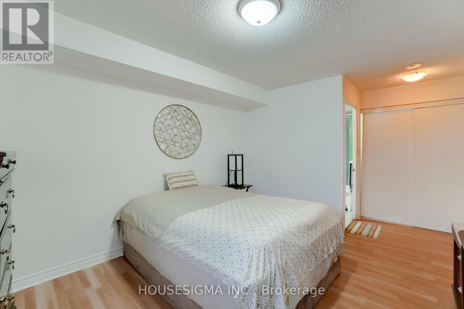 807 - 3880 Duke Of York Boulevard, Mississauga, Ontario  L5B 4M7 - Photo 16 - W13226020
