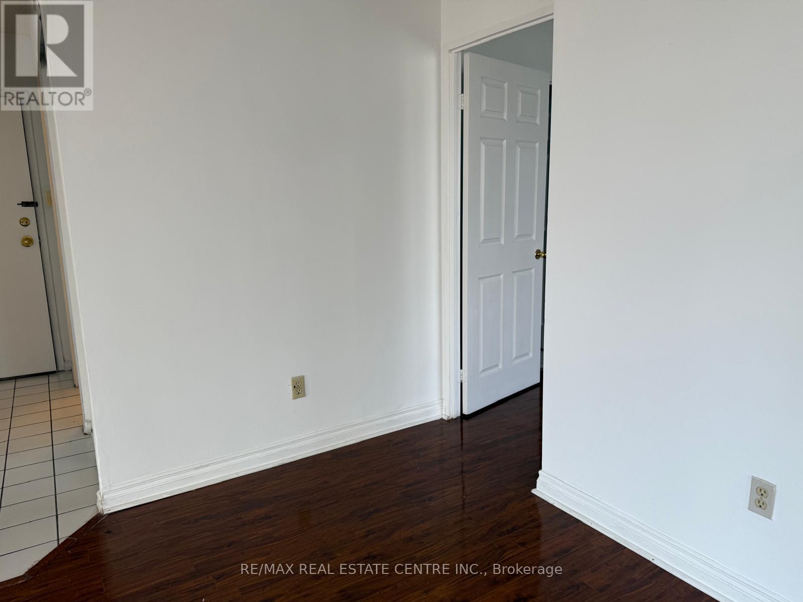 1403 - 265 Enfield Place, Mississauga, Ontario  L5B 3Y7 - Photo 14 - W13226028