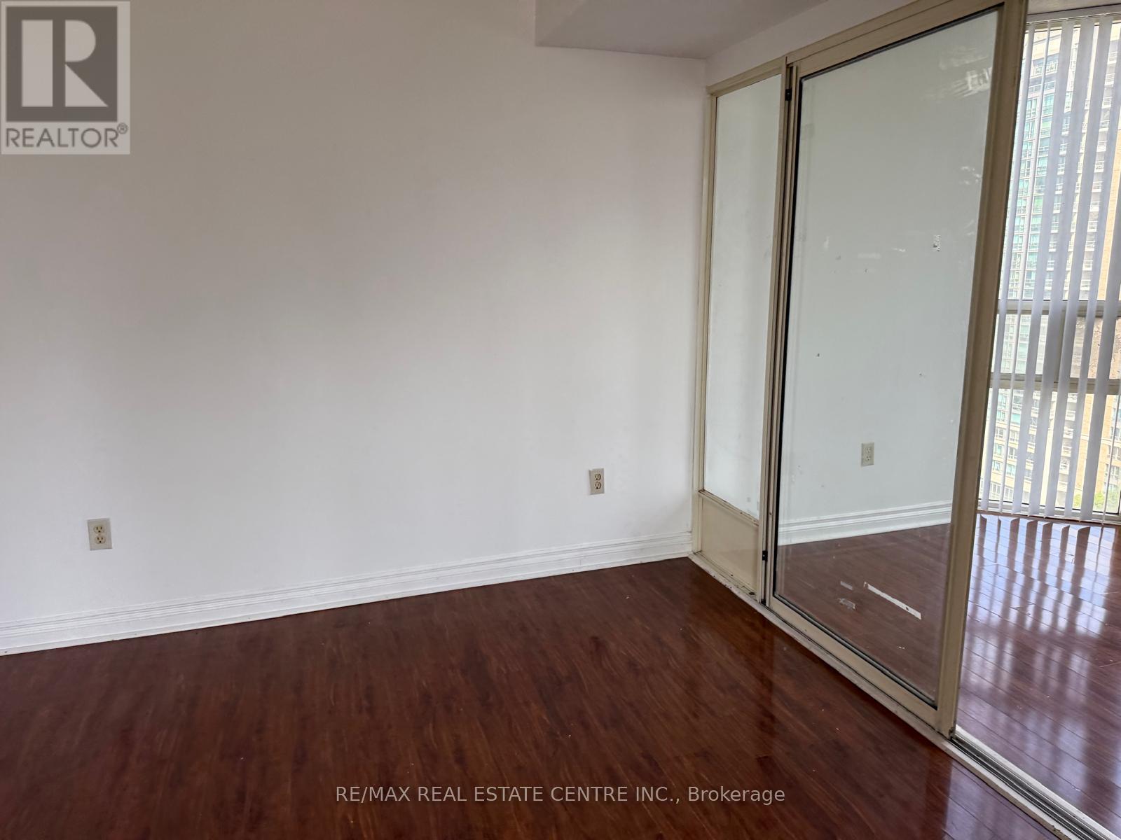 1403 - 265 Enfield Place, Mississauga, Ontario  L5B 3Y7 - Photo 18 - W13226028