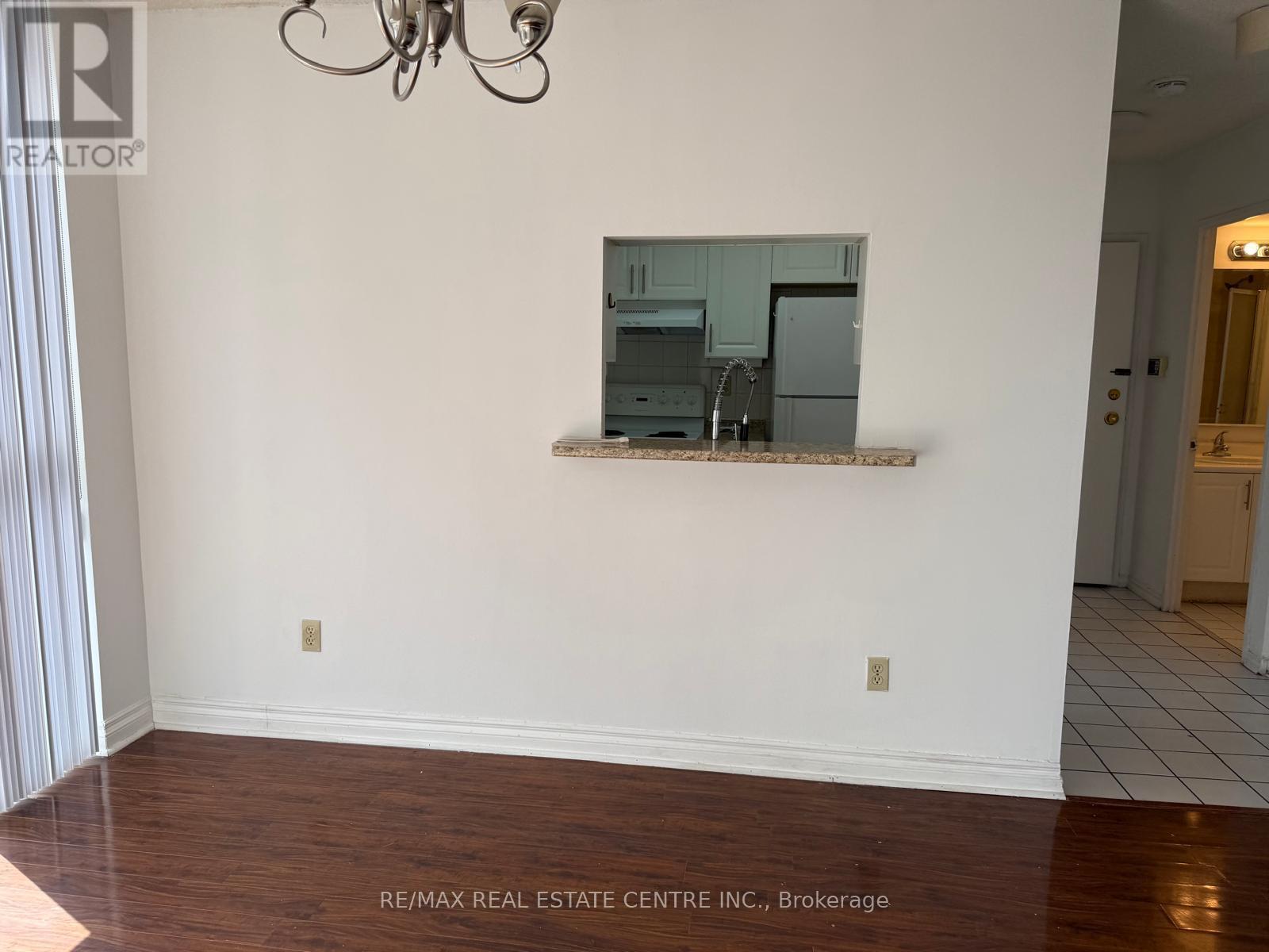 1403 - 265 Enfield Place, Mississauga, Ontario  L5B 3Y7 - Photo 21 - W13226028