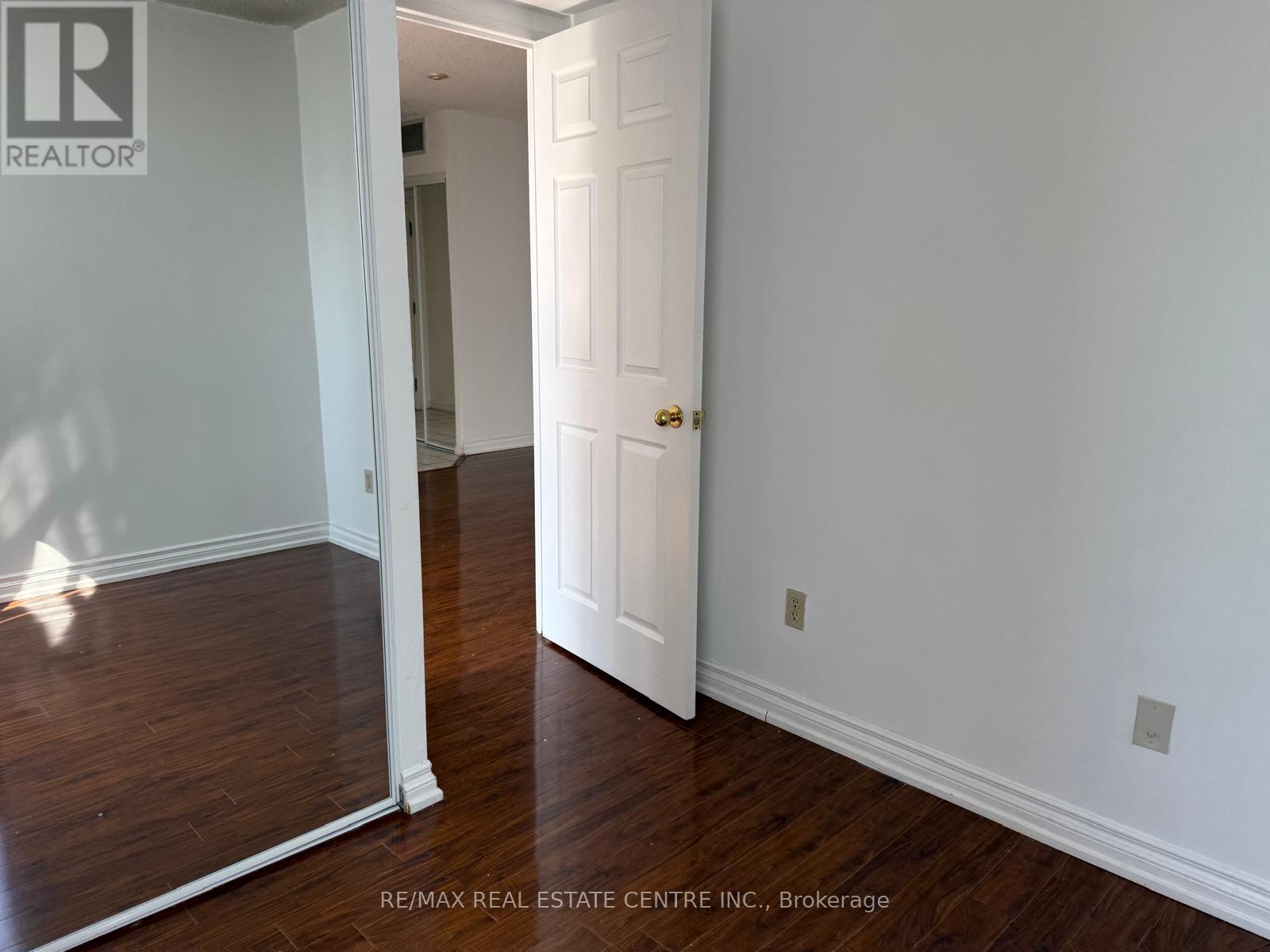 1403 - 265 Enfield Place, Mississauga, Ontario  L5B 3Y7 - Photo 25 - W13226028