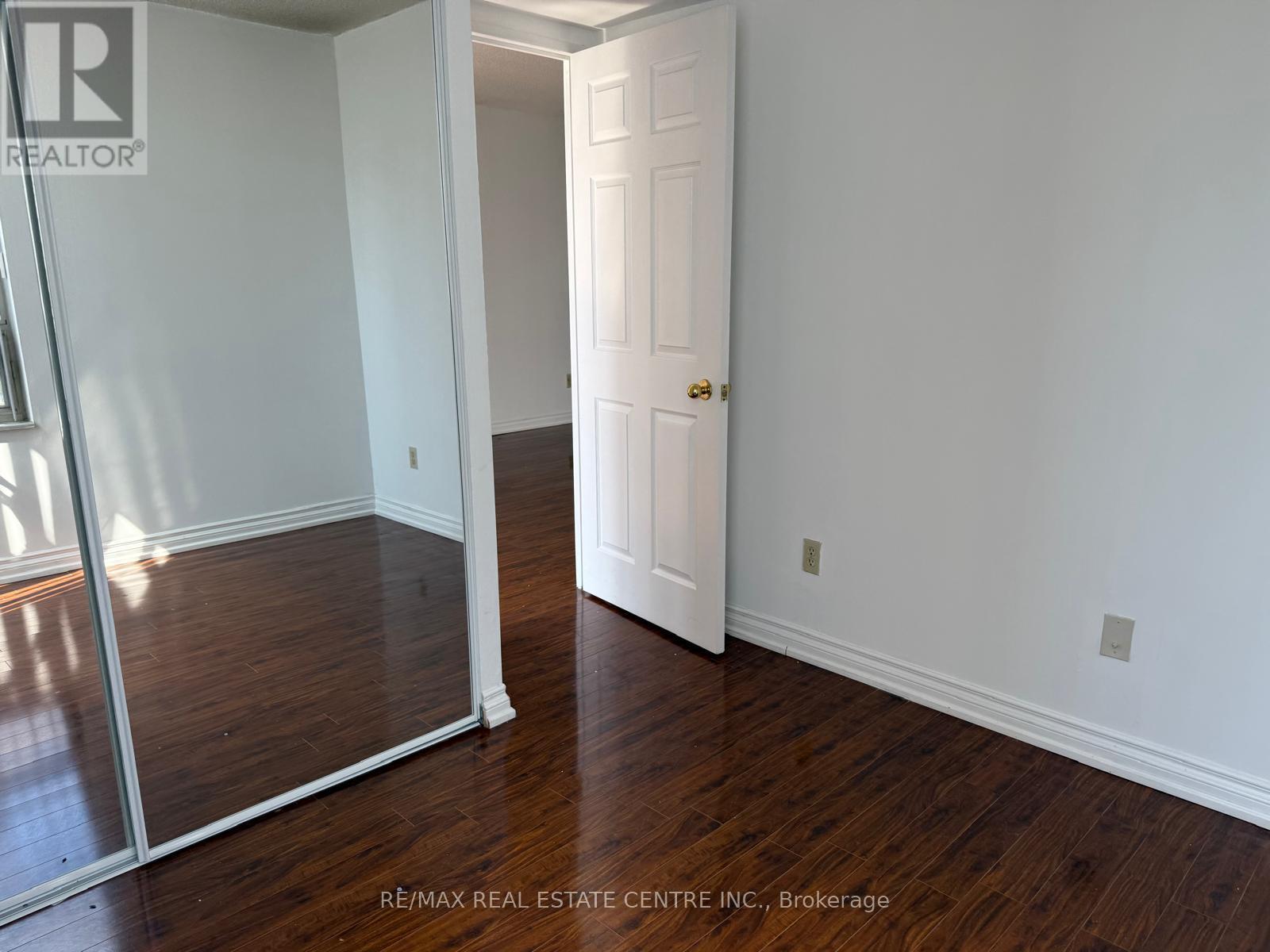 1403 - 265 Enfield Place, Mississauga, Ontario  L5B 3Y7 - Photo 26 - W13226028