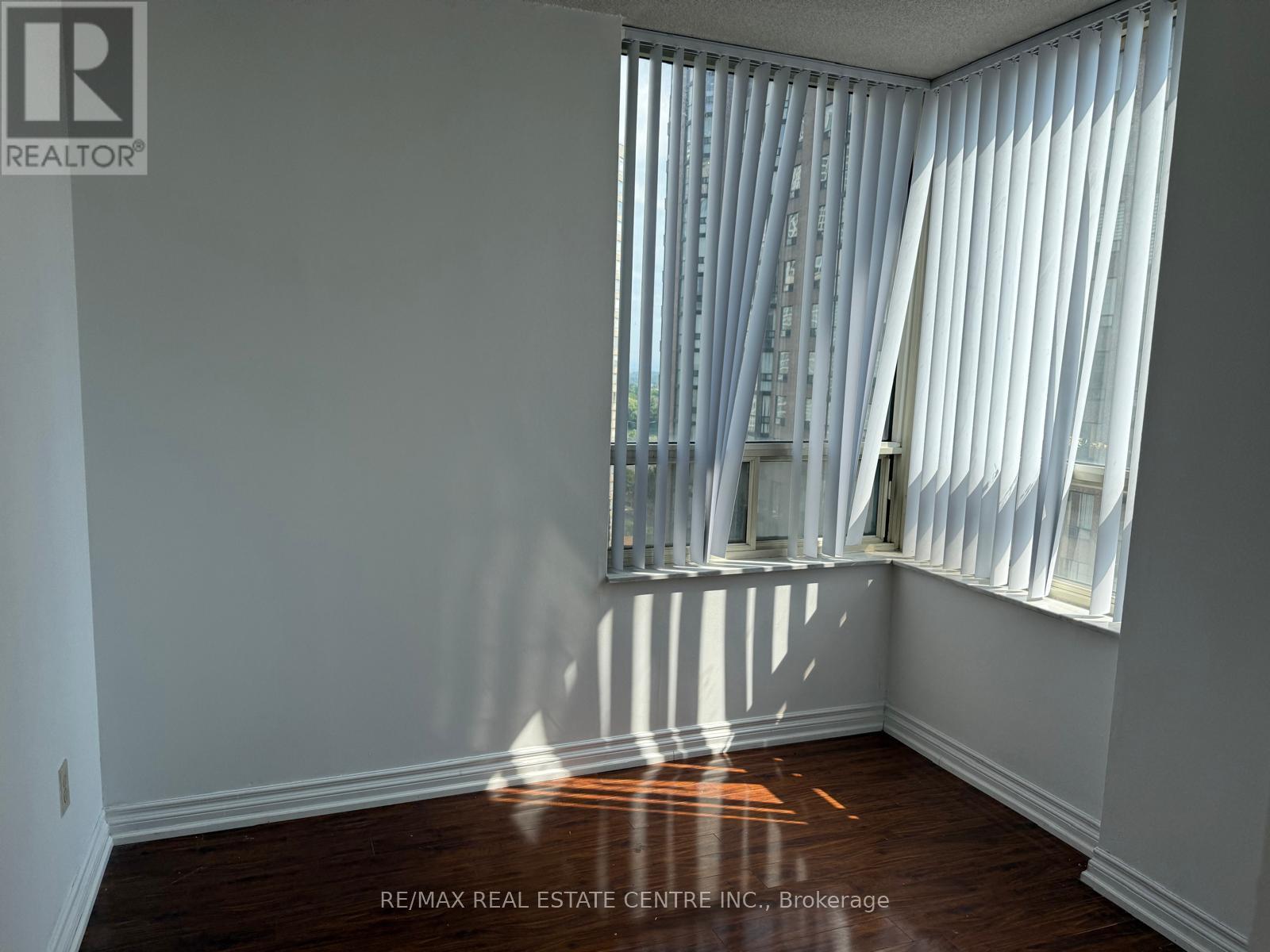 1403 - 265 Enfield Place, Mississauga, Ontario  L5B 3Y7 - Photo 29 - W13226028