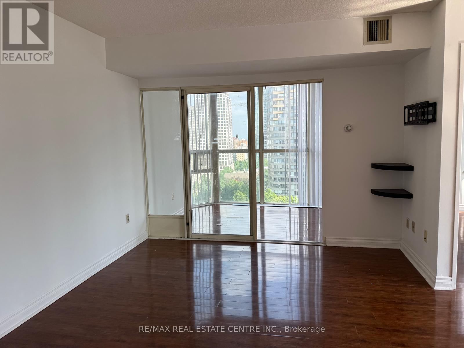 1403 - 265 Enfield Place, Mississauga, Ontario  L5B 3Y7 - Photo 34 - W13226028