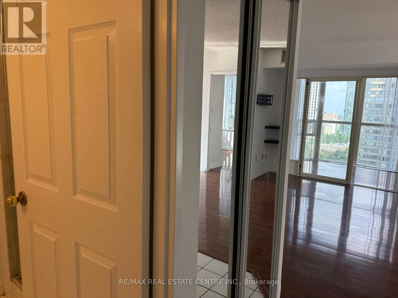 1403 - 265 Enfield Place, Mississauga, Ontario  L5B 3Y7 - Photo 46 - W13226028
