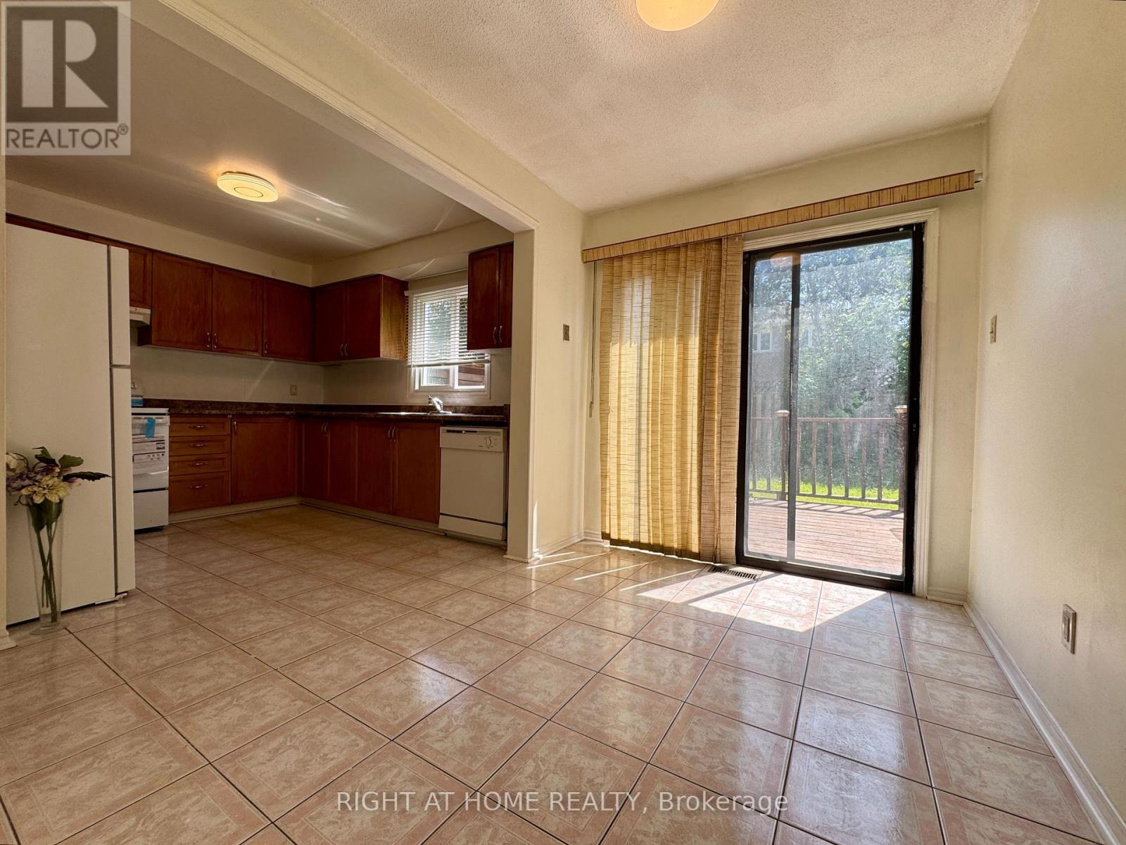 3266 Jackpine Road, Mississauga, Ontario  L5L 4P6 - Photo 11 - W13226052