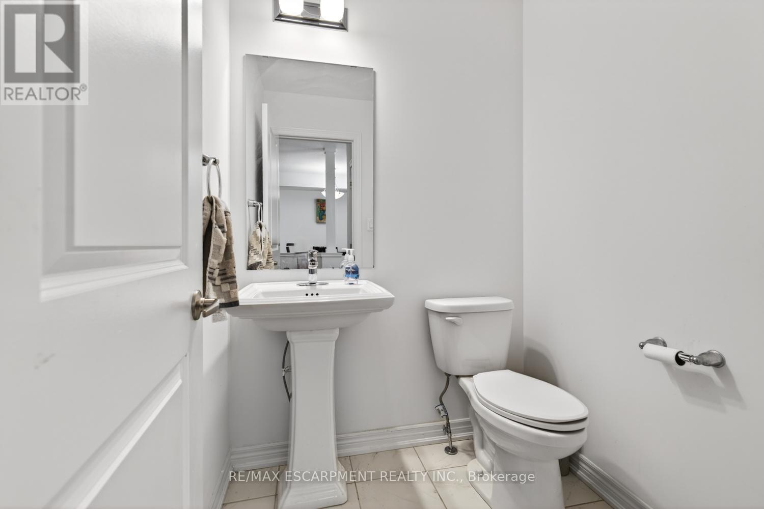 225 Longboat Run, Brantford, Ontario  N3T 0X1 - Photo 14 - X13226010