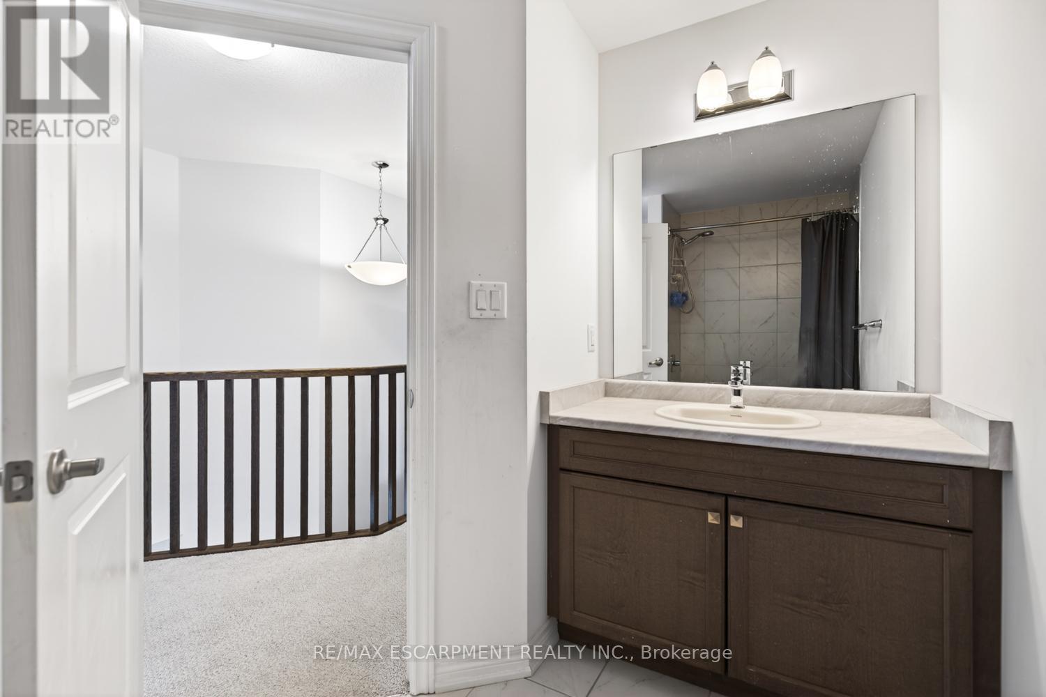 225 Longboat Run, Brantford, Ontario  N3T 0X1 - Photo 20 - X13226010